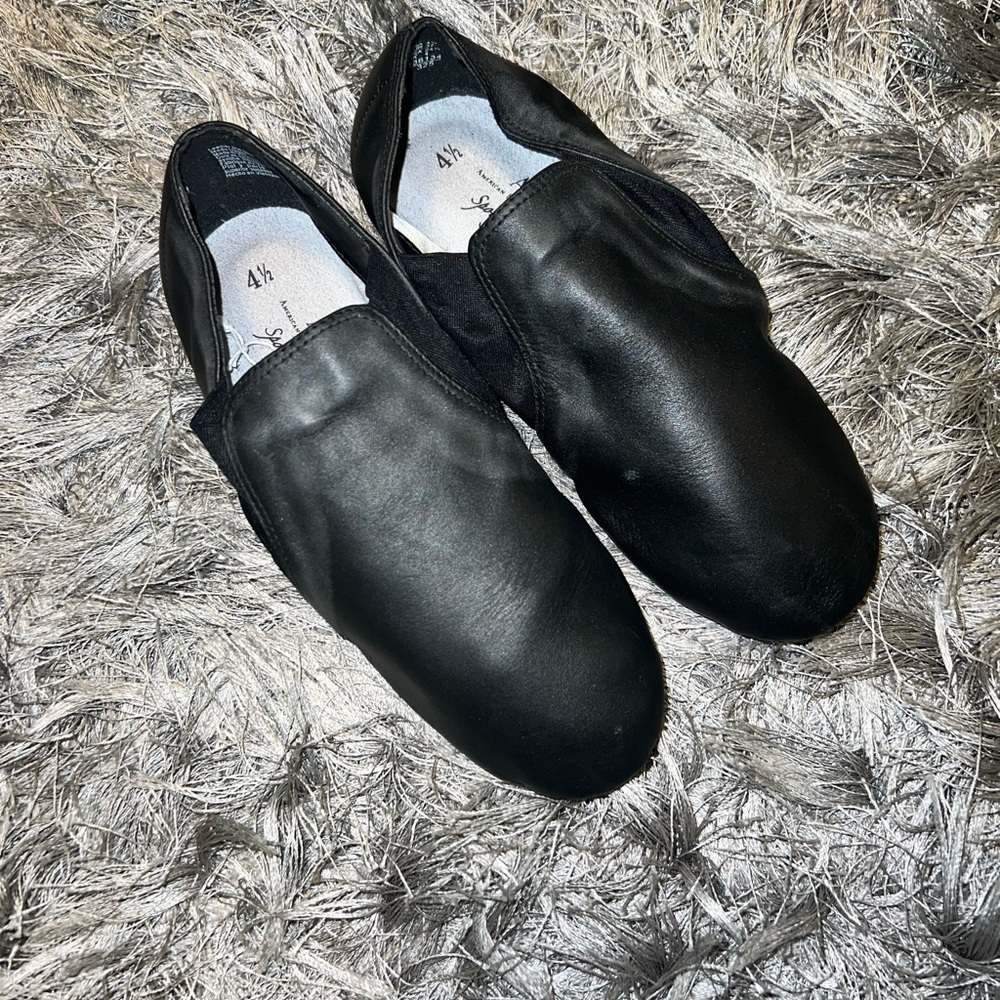 AMERICAN BALLET THEATRE LEATHER BALLET SHOES
